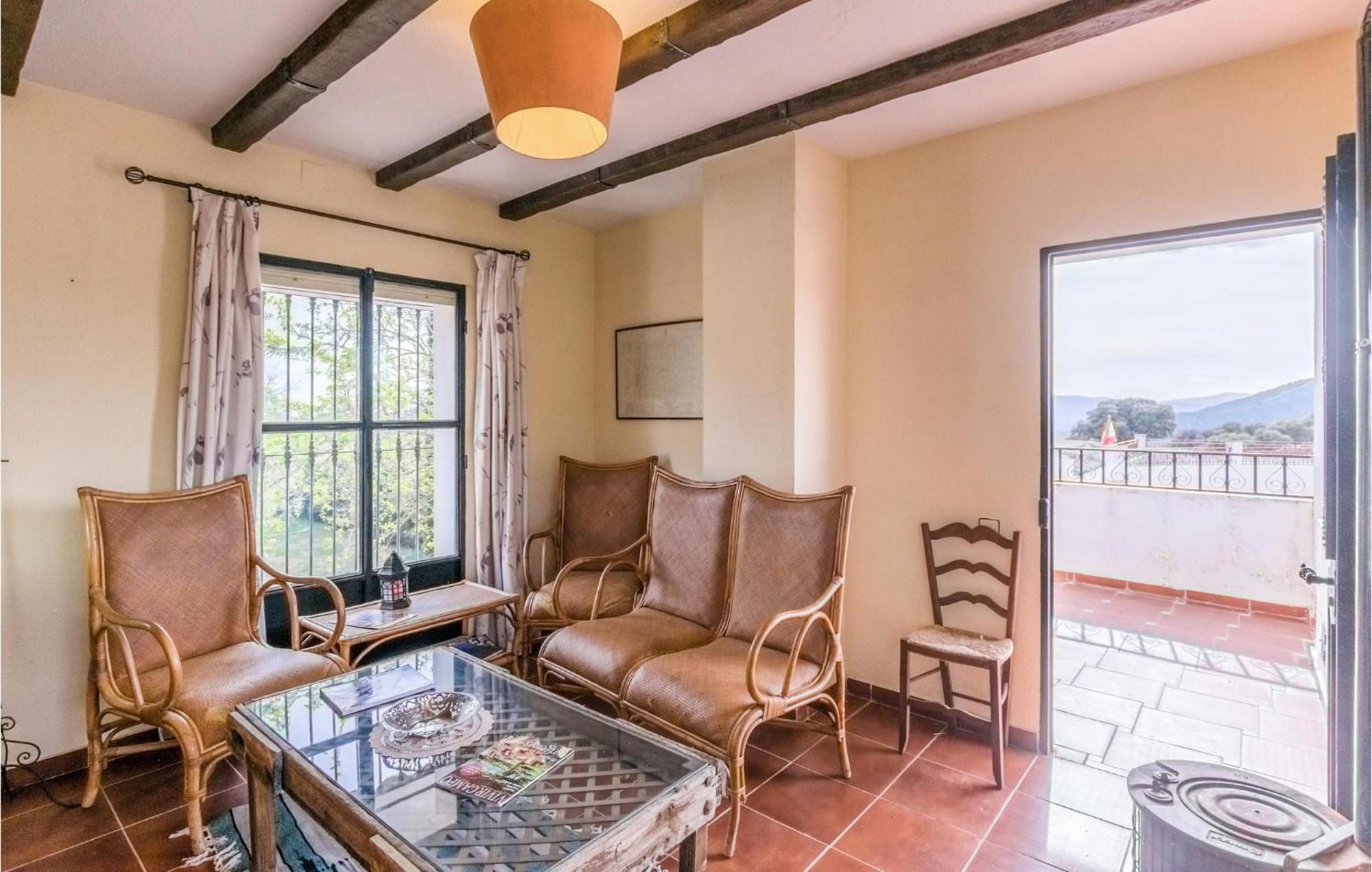 Gorgeous Home In Aldeaquemada With Swimming Pool Ngoại thất bức ảnh