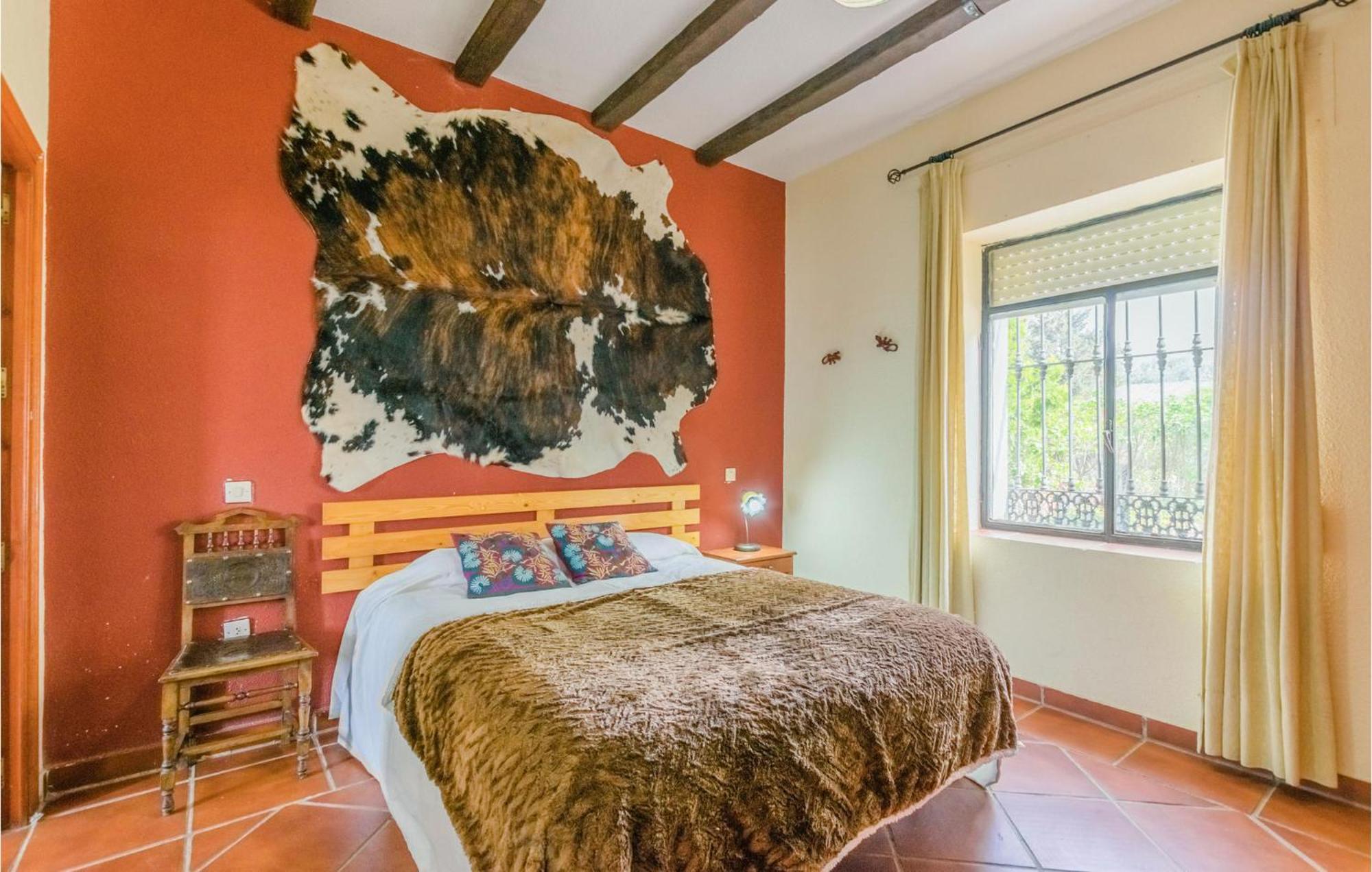 Gorgeous Home In Aldeaquemada With Swimming Pool Ngoại thất bức ảnh