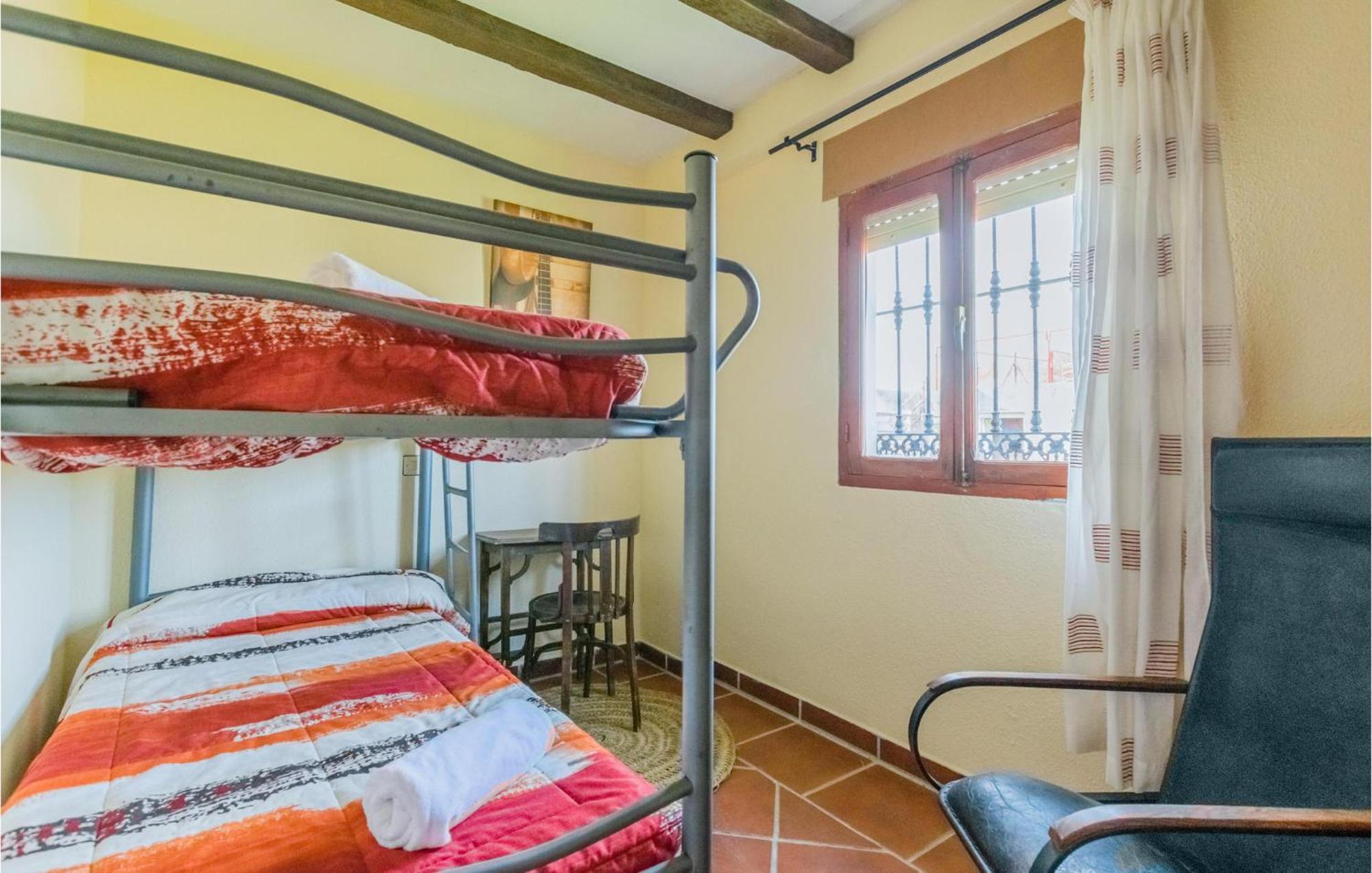 Gorgeous Home In Aldeaquemada With Swimming Pool Ngoại thất bức ảnh
